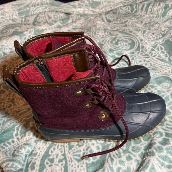 Tommy Hilfiger Shoes Tommy Hilfiger Mens Boots Burgundy Blue Color